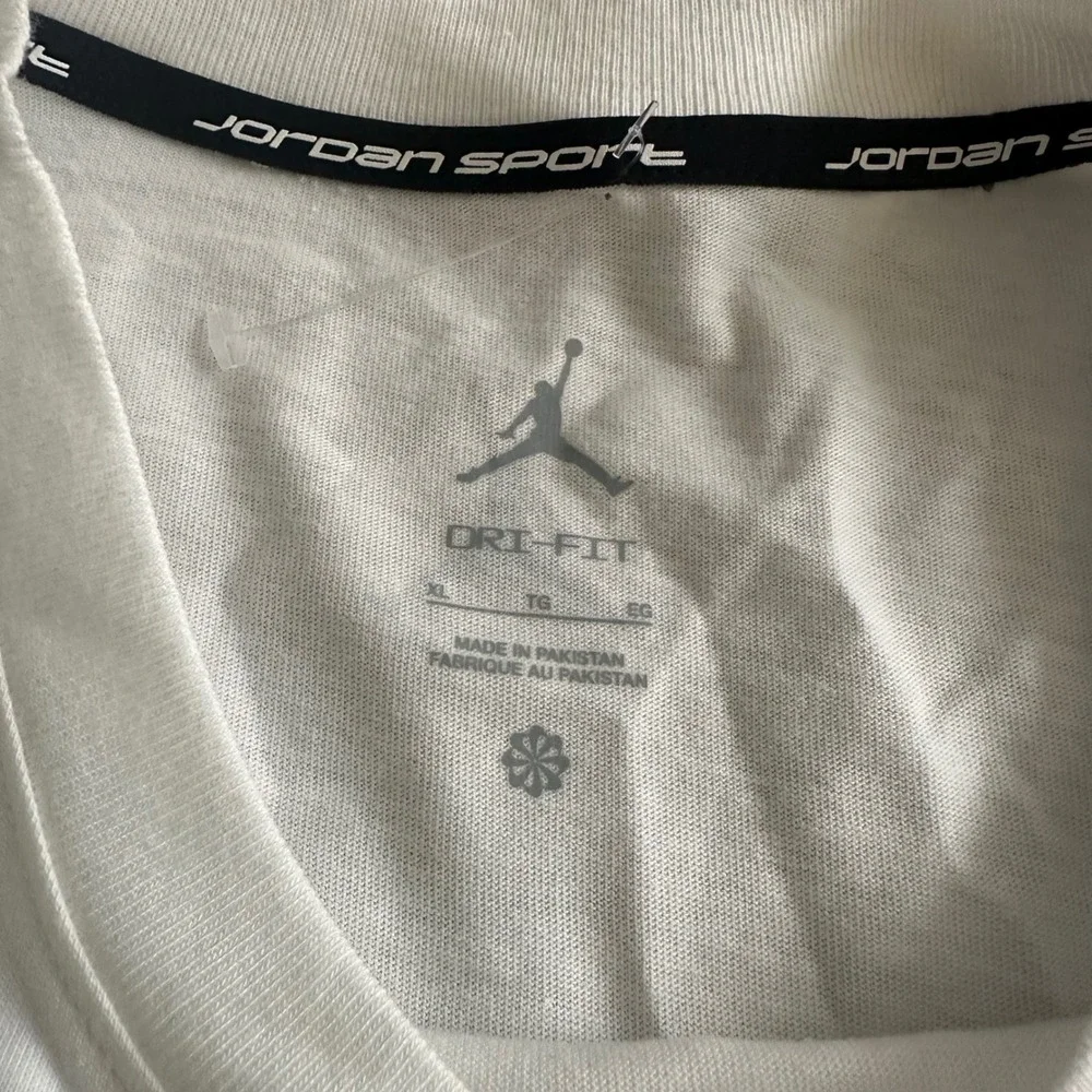 Jordan Sport Dri-FIT Michael Jordan Graphic T-Shirt White Purple Mens XL